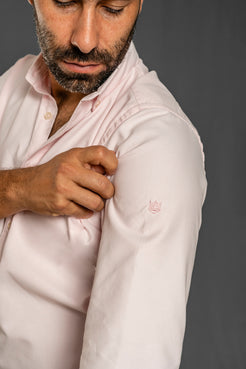 Camisa-rosada-1-bolsillo-detalle