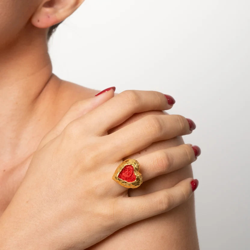 ANILLO CORAZÓN DE RELIEVE TEJIDO